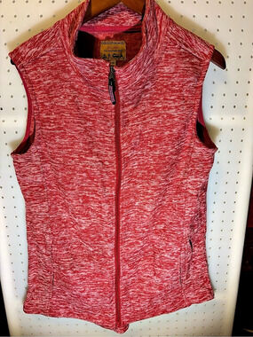 Cold Storage Women's Red Full-Zip Vest Size Medium